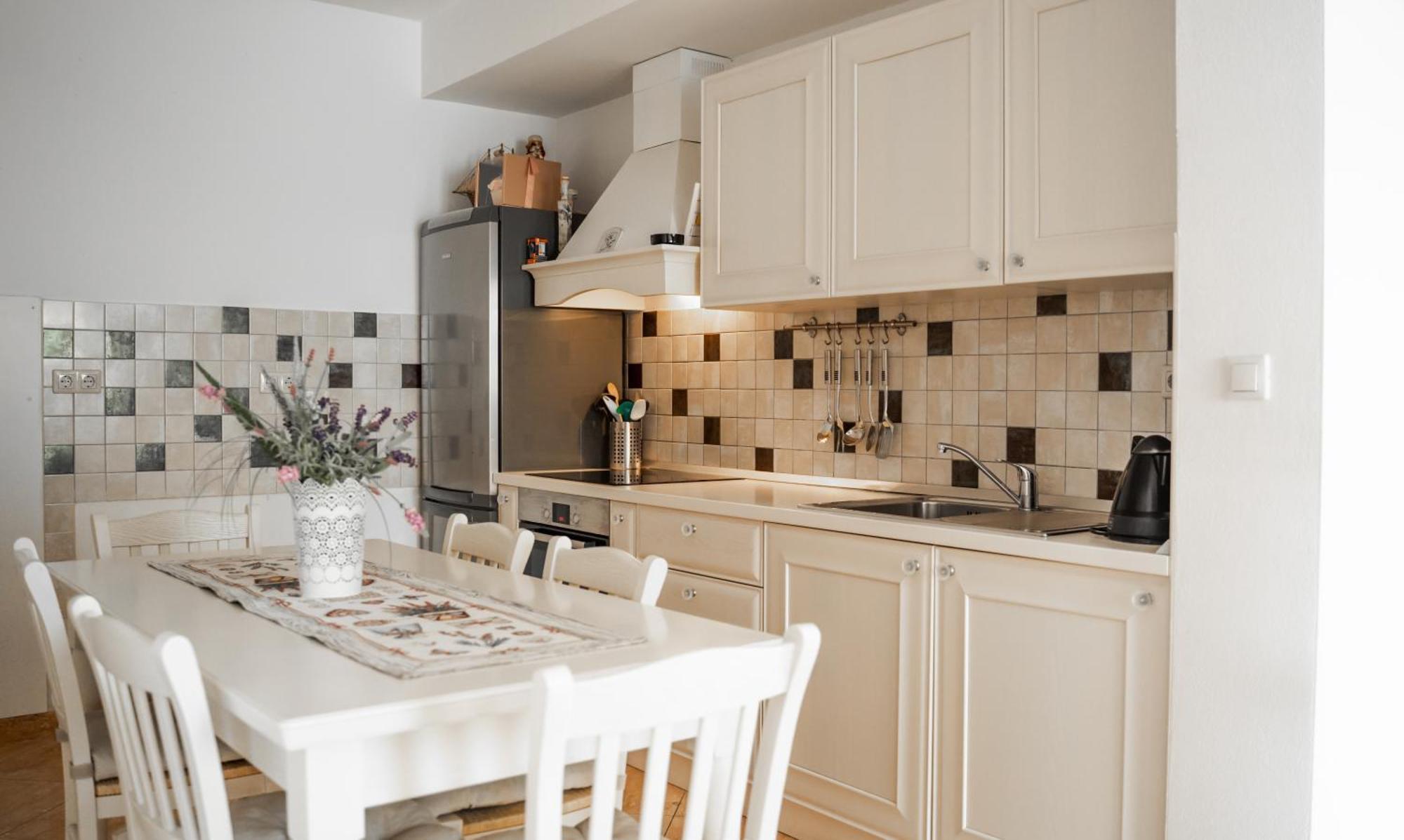Apartments Regina Maris Клек Екстериор снимка
